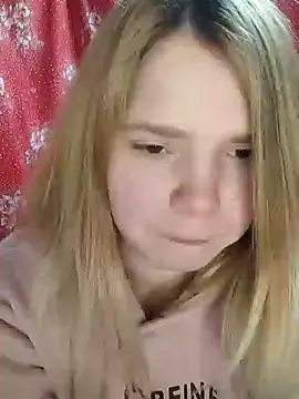 Zuli Kiska online show from 01/12/25, 09:19