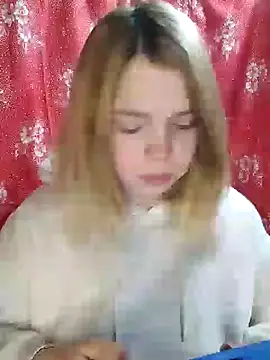 Zuli Kiska online show from 01/22/25, 08:49