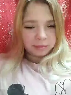 Zuli Kiska online show from 01/25/25, 11:32