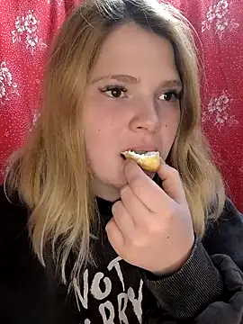 Zuli Kiska online show from 02/21/25, 09:11