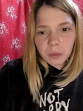 Zuli Kiska online show from 03/08/25, 12:44