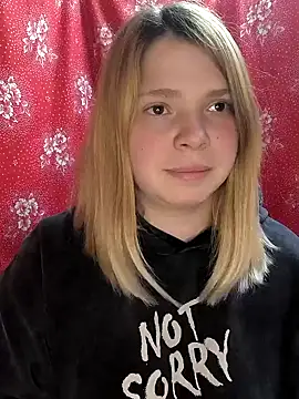 Zuli Kiska online show from 03/13/25, 08:32