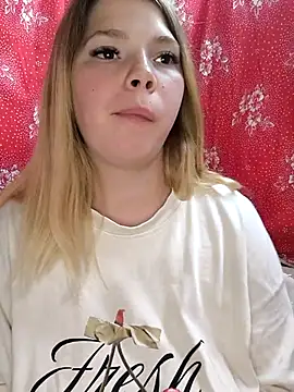 Zuli Kiska online show from 09/24/25, 11:13