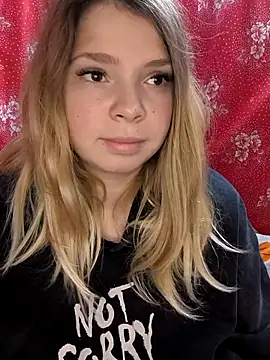 Zuli Kiska online show from 11/08/25, 11:43