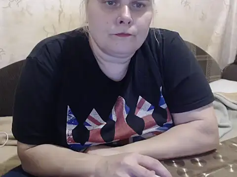 Snapshot of Ameliabusty chatting on 02/04/25, 04:39 Ameliabusty online show from 02/04/25, 04:39