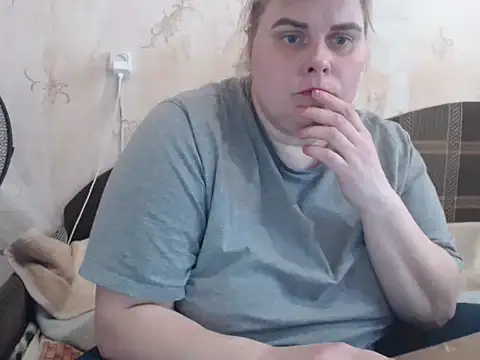 Snapshot of Ameliabusty chatting on 03/17/25, 12:35 Ameliabusty online show from 03/17/25, 12:35