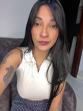 natalia-888 online show from 01/05/25, 01:56