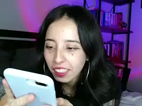 babyluna 8 8 online show from 12/12/24, 12:05