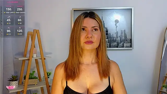 Snapshot of bella__adams chatting on 10/08/25, 02:25 bella adams online show from 10/08/25, 02:25