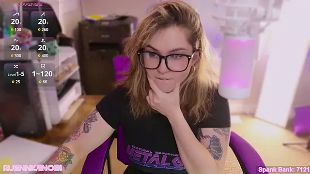 Snapshot of JennKenobi chatting on 02/26/25, 06:32 JennKenobi online show from 02/26/25, 06:32