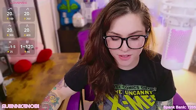 Snapshot of JennKenobi chatting on 03/03/25, 03:31 JennKenobi online show from 03/03/25, 03:31