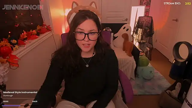 Snapshot of JennKenobi chatting on 09/25/25, 03:16 JennKenobi online show from 09/25/25, 03:16