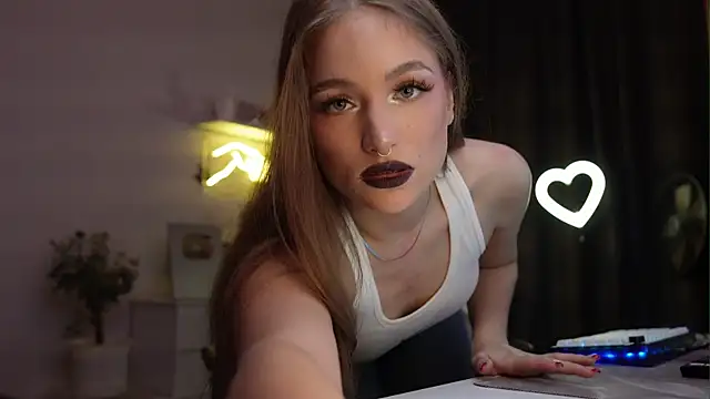 MrsTenderBeast online show from 09/14/25, 03:11