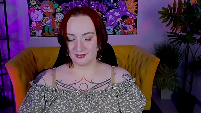 Snapshot of AsheLucker chatting on 12/14/24, 11:45 AsheLucker online show from 12/14/24, 11:45