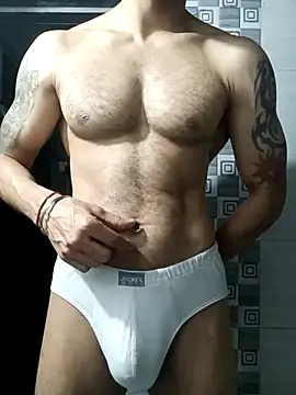 Snapshot of nihalxxx3 chatting on 02/14/25, 10:36 nihalxxx3 online show from 02/14/25, 10:36