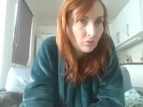 Snapshot of MssAngela chatting on 02/10/25, 07:47 MssAngela online show from 02/10/25, 07:47