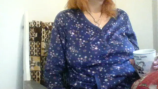 Snapshot of MssAngela chatting on 10/08/25, 05:38 MssAngela online show from 10/08/25, 05:38