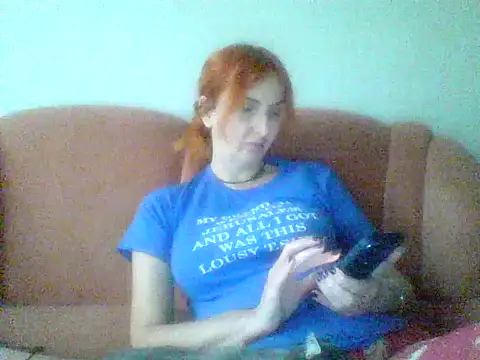 Snapshot of MssAngela chatting on 11/04/25, 09:30 MssAngela online show from 11/04/25, 09:30