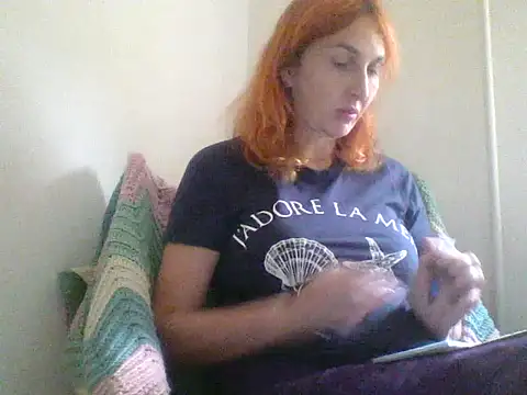 Snapshot of MssAngela chatting on 11/05/25, 07:52 MssAngela online show from 11/05/25, 07:52