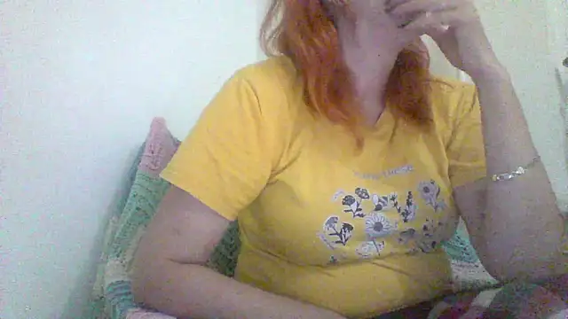 Snapshot of MssAngela chatting on 11/08/25, 05:34 MssAngela online show from 11/08/25, 05:34