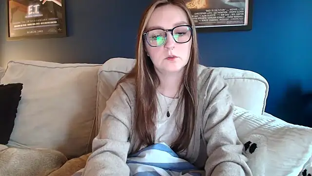 short sweetpea online show from 11/18/25, 03:16