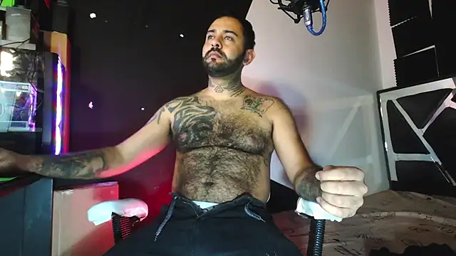 TeddyGominola  online show from 11/06/25, 03:57