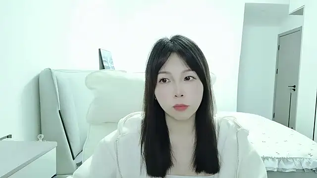 Sunset glow online show from 10/21/25, 08:37