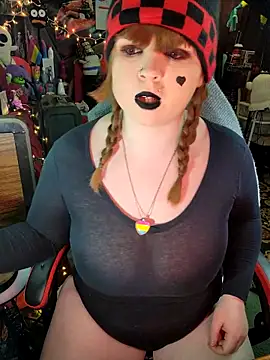 Snapshot of VelvetDiablo chatting on 01/03/25, 12:43 VelvetDiablo online show from 01/03/25, 12:43