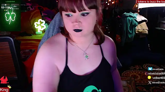 Snapshot of VelvetDiablo chatting on 03/05/25, 01:10 VelvetDiablo online show from 03/05/25, 01:10