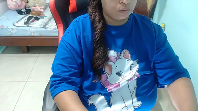 Snapshot of NatalySexxxMilk chatting on 01/14/25, 10:48 NatalySexxxMilk online show from 01/14/25, 10:48