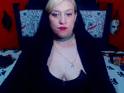 Snapshot of MATURE_Randy chatting on 03/18/25, 08:26 MATURE Randy online show from 03/18/25, 08:26