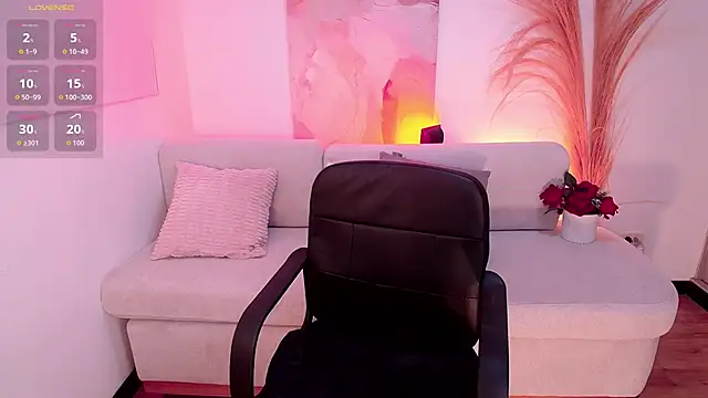 VictoriaLeia online show from 10/12/25, 11:26