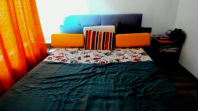 Snapshot of pinupmod chatting on 11/01/25, 10:50 pinupmod online show from 11/01/25, 10:50