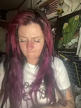 Snapshot of 1-800-FUCKYOU chatting on 12/19/24, 08:13 1-800-FUCKYOU online show from 12/19/24, 08:13