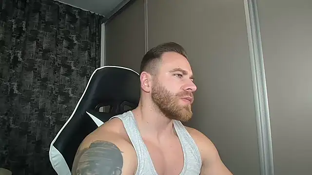 Snapshot of Thori92 chatting on 12/10/24, 07:54 Thori92 online show from 12/10/24, 07:54