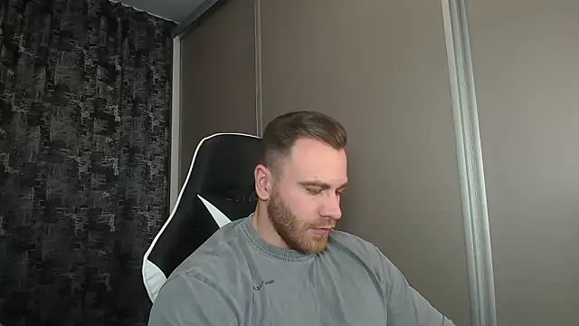 Snapshot of Thori92 chatting on 01/15/25, 08:58 Thori92 online show from 01/15/25, 08:58