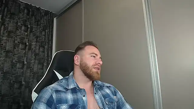 Snapshot of Thori92 chatting on 03/20/25, 05:58 Thori92 online show from 03/20/25, 05:58