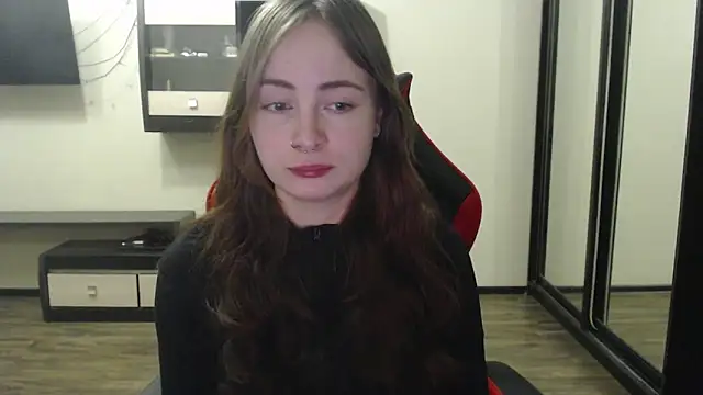 Snapshot of Laralianna chatting on 02/06/25, 09:06 Laralianna online show from 02/06/25, 09:06