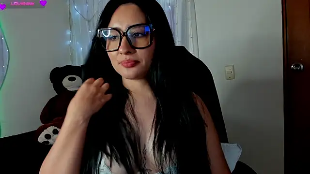 Snapshot of AnushaKumari chatting on 01/04/25, 03:28 AnushaKumari online show from 01/04/25, 03:28