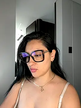 Snapshot of AnushaKumari chatting on 09/15/25, 07:25 AnushaKumari online show from 09/15/25, 07:25