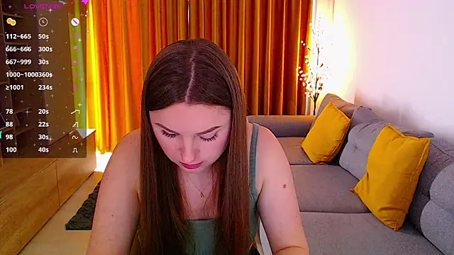 Snapshot of _Mia_Adams chatting on 02/13/25, 12:00 Mia Adams online show from 02/13/25, 12:00