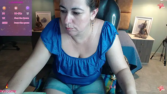 Snapshot of Barbiegomez chatting on 02/06/25, 03:16 Barbiegomez online show from 02/06/25, 03:16