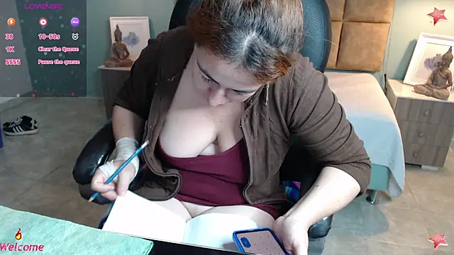 Snapshot of Barbiegomez chatting on 02/18/25, 03:53 Barbiegomez online show from 02/18/25, 03:53