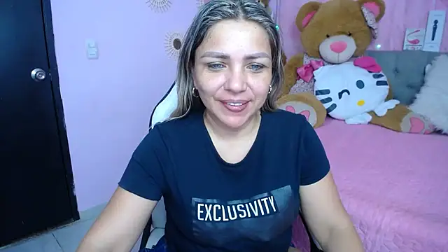 cum bigass online show from 11/11/25, 12:16