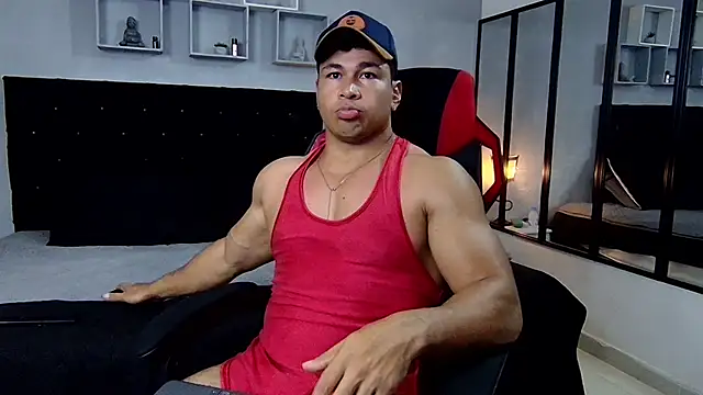 Snapshot of tyler_hank01 chatting on 01/27/25, 11:22 tyler hank01 online show from 01/27/25, 11:22