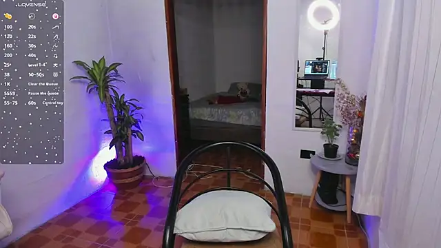 KiaMiller online show from 02/18/25, 08:14