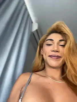 Snapshot of TastyTrap_18 chatting on 11/21/25, 05:00 TastyTrap 18 online show from 11/21/25, 05:00