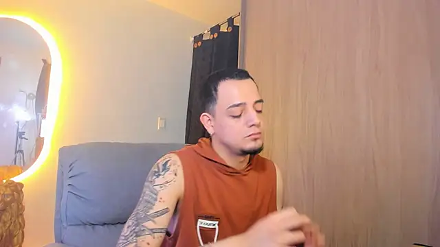 alejandro calderon1 online show from 02/10/25, 04:30