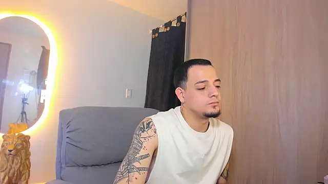 alejandro calderon1 online show from 02/11/25, 06:08