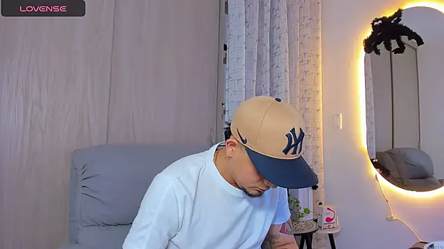 alejandro calderon1 online show from 11/03/25, 05:09